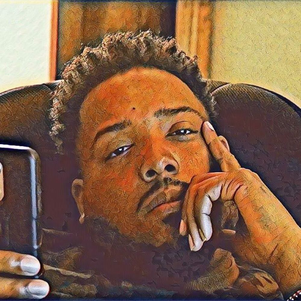 Meet your Posher, Aja